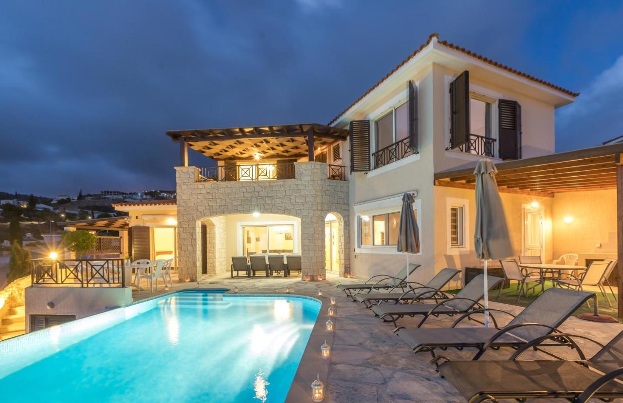Resitour - Perneri Four Bedroom Villa Paphos Ngoại thất bức ảnh